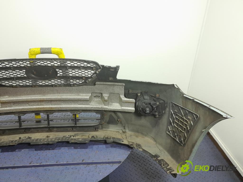 Kia Carens 2007 nárazník před 01