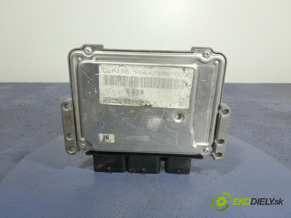 Peugeot 207 2007 řídící jednotka Motor: 9664738680