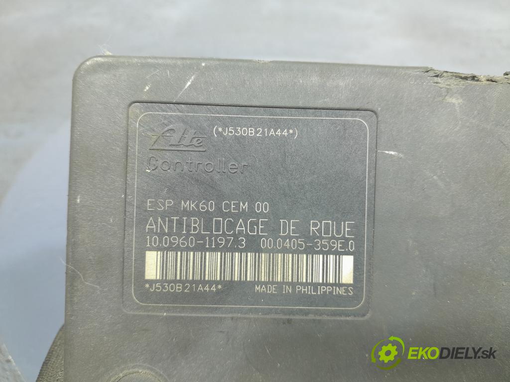 Peugeot 207 2007 čerpadlo ABS x 9663945780