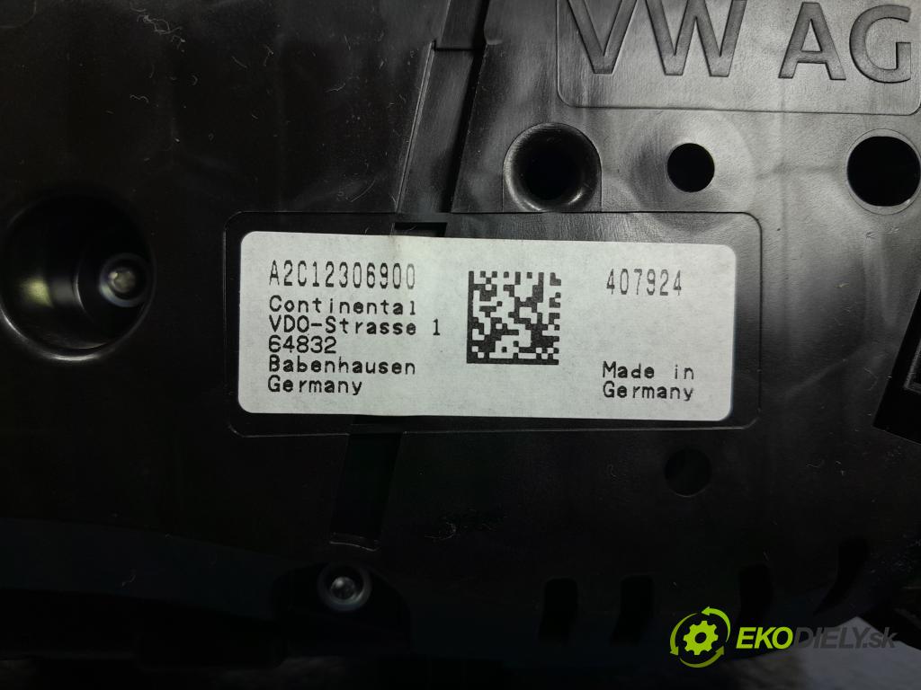 Vw Passat 2017 prístrojovka/ budíky 3G0920741C