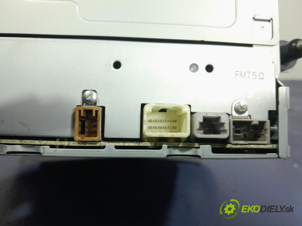 Suzuki Sx4 2015 Radio I Navigácia: 39101-61M11