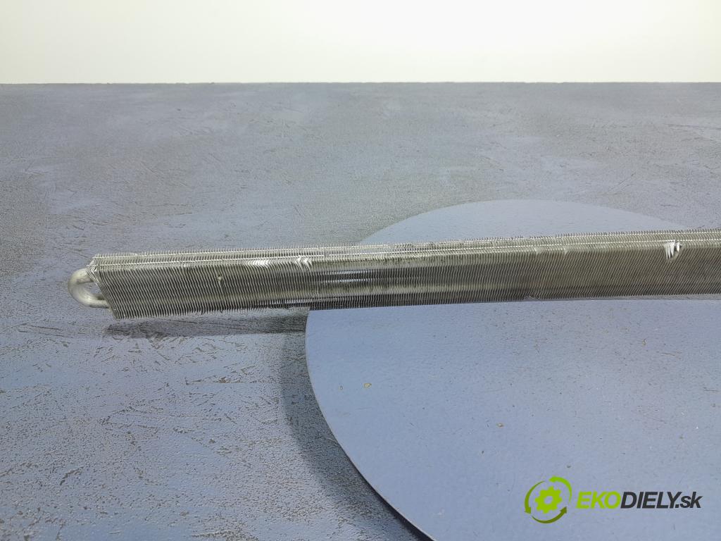 Opel Insignia 2010 chladič oleja 8562001