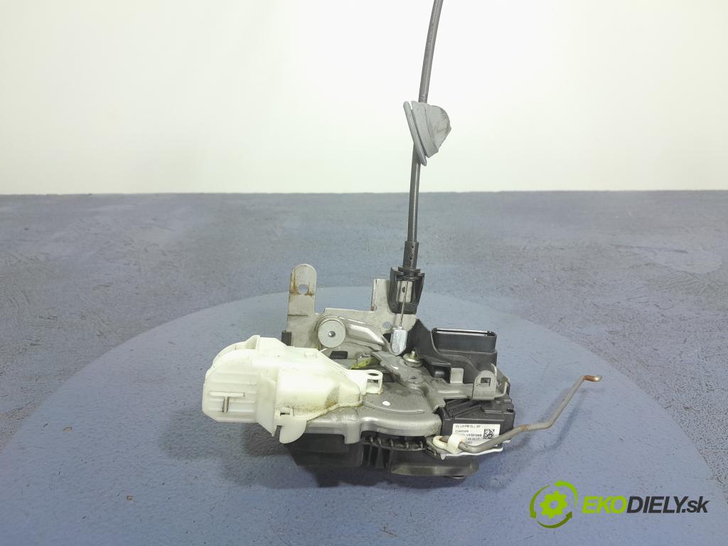 Volvo V40 2014 zámek dveře před Levý: 31440389