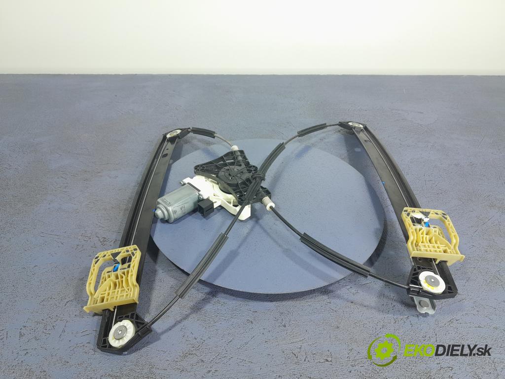 Audi A8 2019 mechanismus stahování Sklenka: Zad: Levý: 4N0839461A