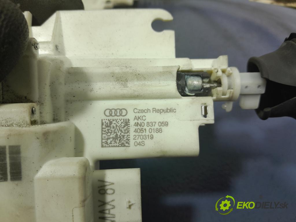 Audi A8 2019 zámek dveře před Levý: 4N1837015B