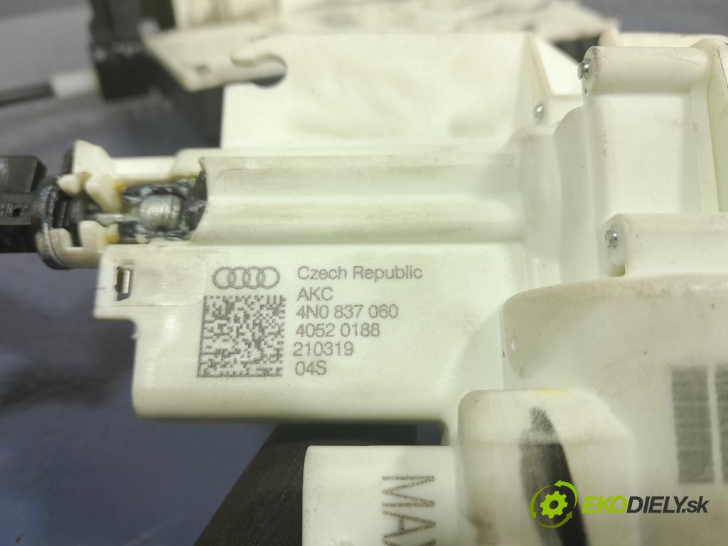 Audi A8 2019 zámek dveře Zad: v pravo: 4N0839016D