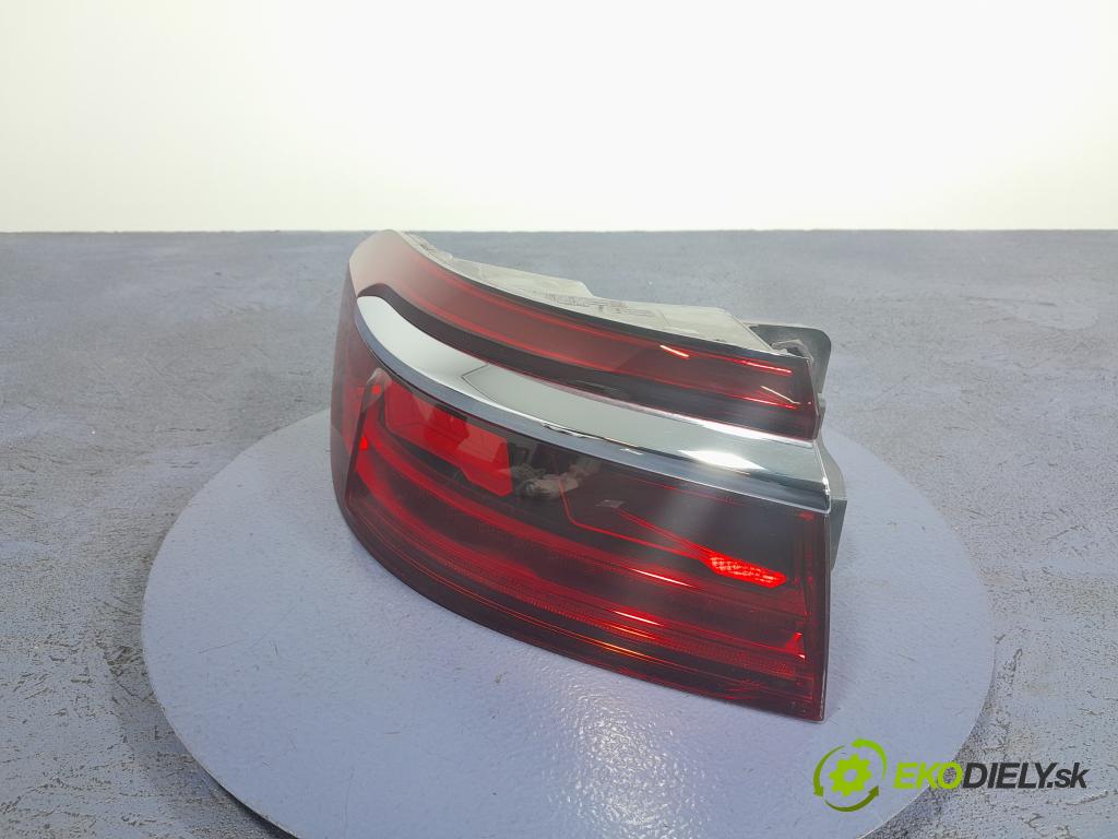 Audi A8 2019 svetlo / reflektor zad ľavá Vonkajsia: 4N0945207B