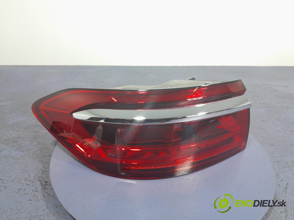 Audi A8 2019 svetlo / reflektor zad ľavá Vonkajsia: 4N0945207B