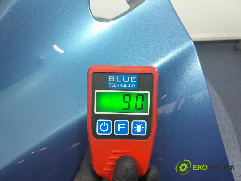 Volvo V40 2014 blatnik před Levý: 01