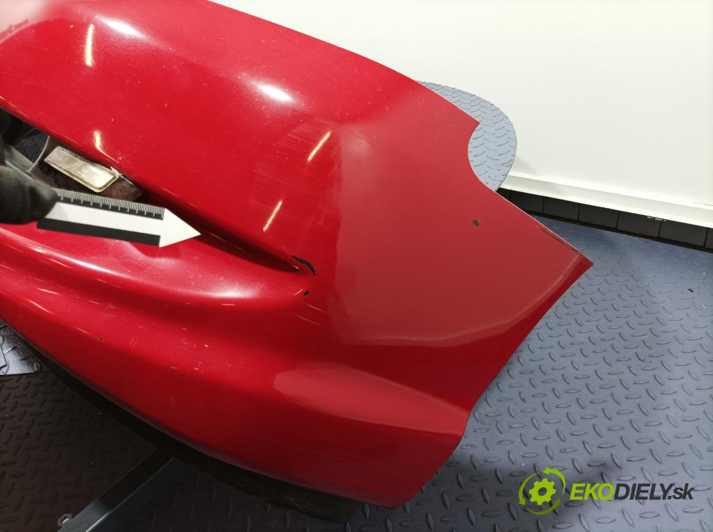 Honda Civic 2005 nárazník před 01