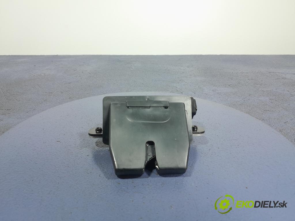 Ford Fiesta 2014 zámek Klapky: kufr 8A61-A442A66-BE