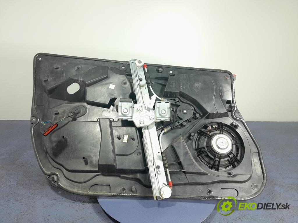 Ford Fiesta 2014 mechanismus stahování Sklenka: před v pravo: C1BB-A045H16AB