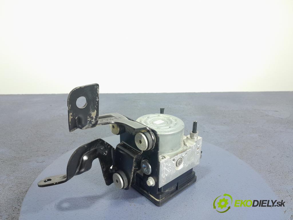 Ford Fiesta 2014 čerpadlo ABS x D1B1-2C405-AD