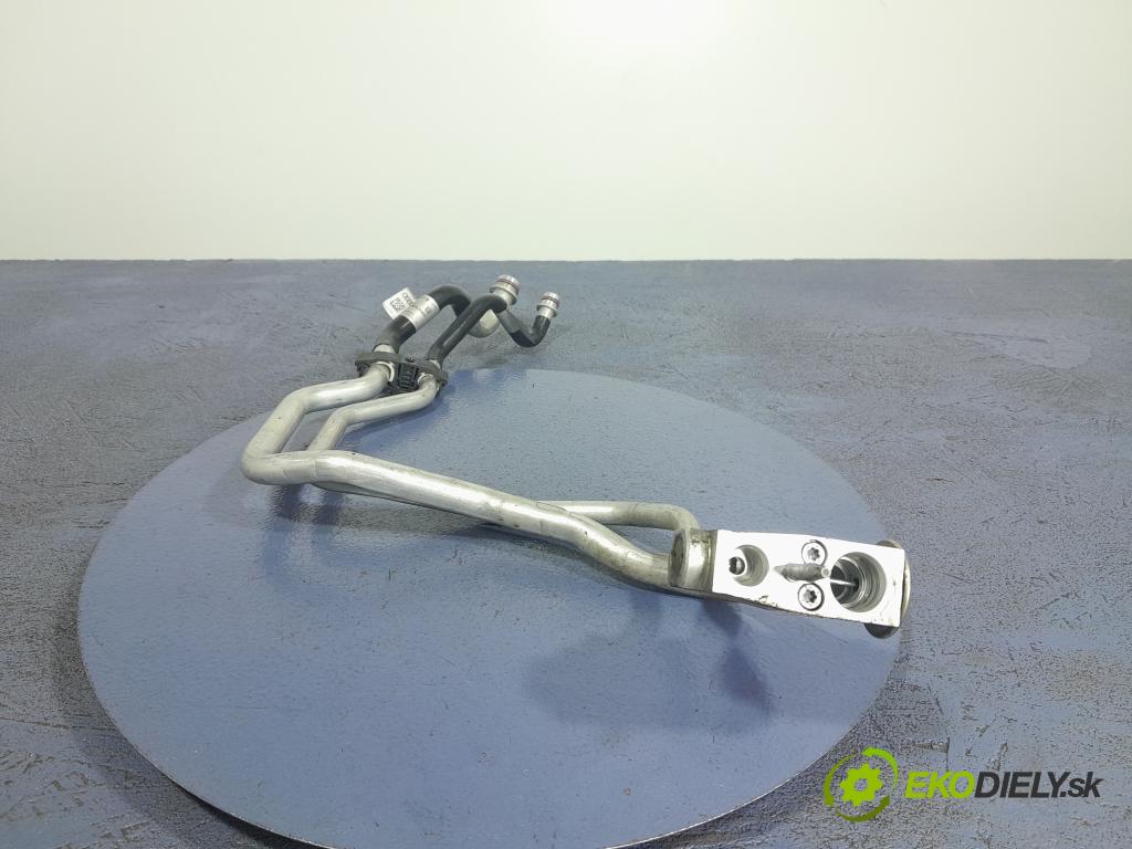 Audi A8 2019 trubka Klimatizace: 4N0820727B