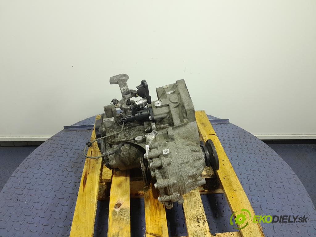 Skoda Octavia 2009 prevodovka Manualna JCR