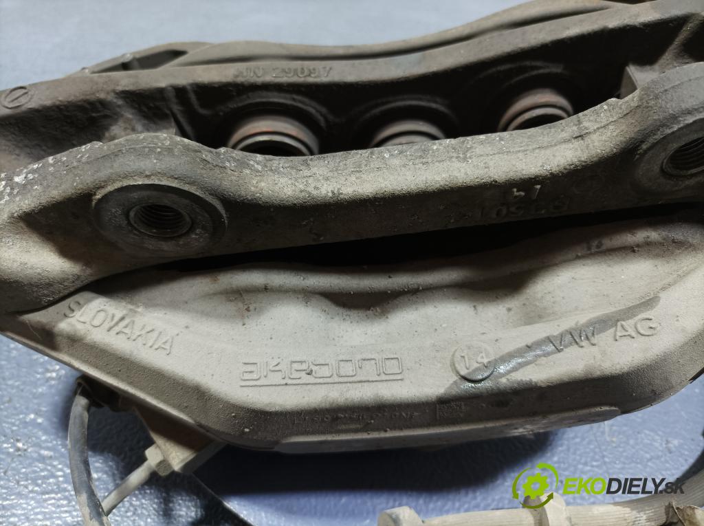 Audi A8 2019 brzdič brzdový Predné Vľavo: 4N0615105T