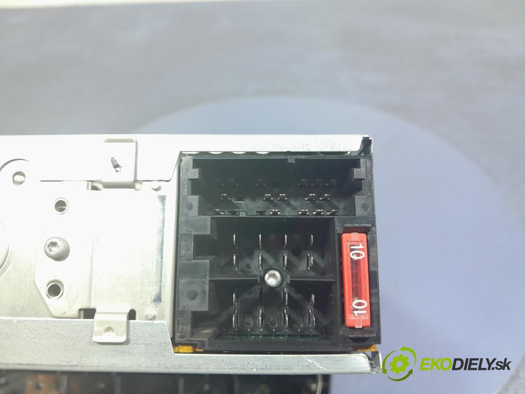 Suzuki Ignis 2004 Radio I Navigácia: 39101-86G10