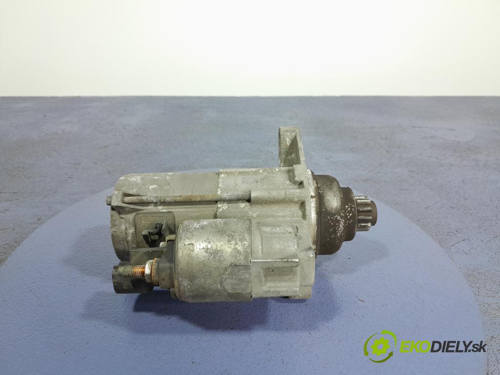 Skoda Octavia 2009 štartér 02Z911023H