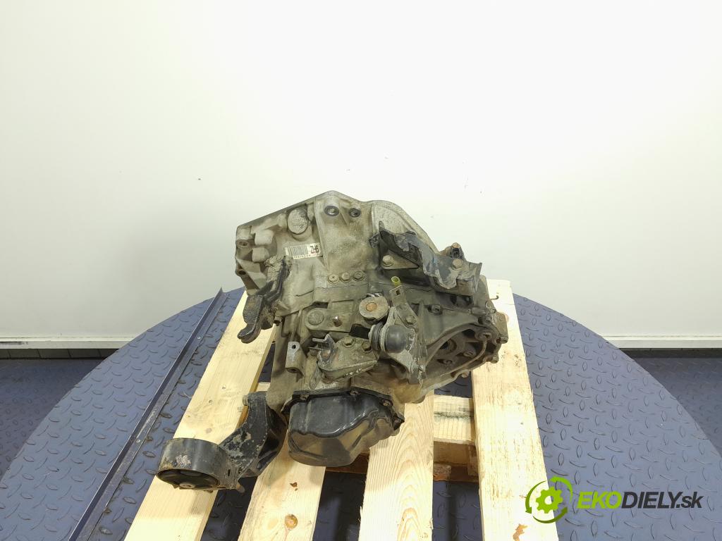 Suzuki Ignis 2004 prevodovka Manualna ZH6