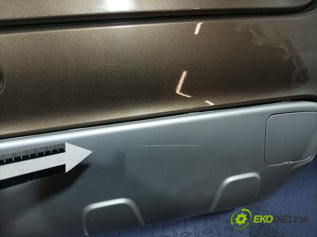 Volvo Xc90 2012 nárazník Zad: 01