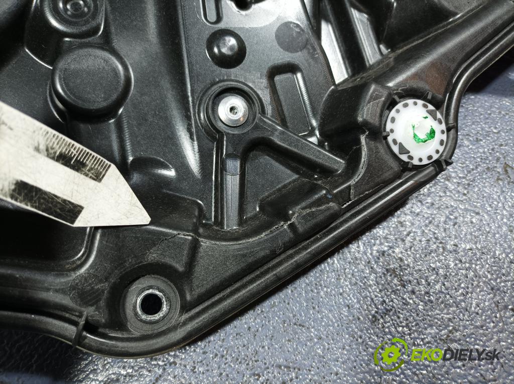 Bmw Seria 5 2019 mechanismus stahování Sklenka: před v pravo: 7360424