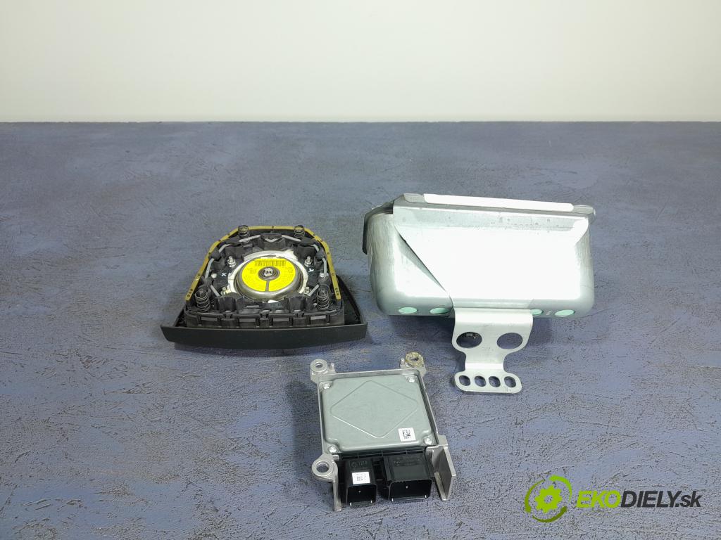 Ford C-max 2007 kokpit,pristrojová doska 3M5X-R04305-AHW