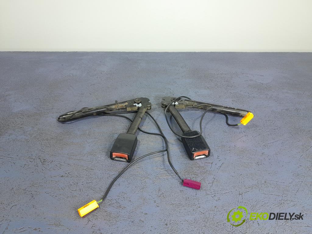 Ford C-max 2007 kokpit,pristrojová doska 3M5X-R04305-AHW