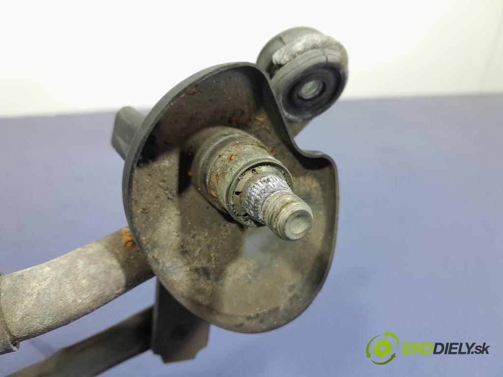 Toyota Prius 2008 mechanismus motorek Stěrače: před 85110-47080