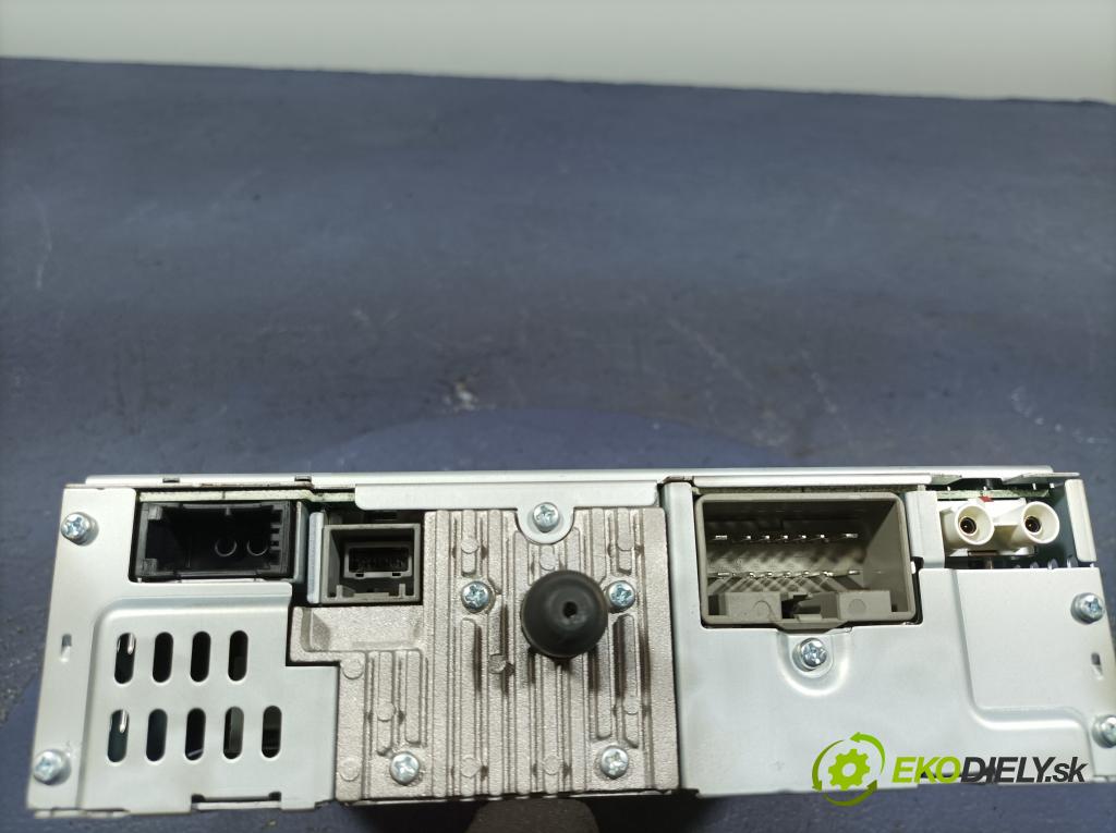 Volvo Xc90 2012 Radio I Navigácia: 31285831