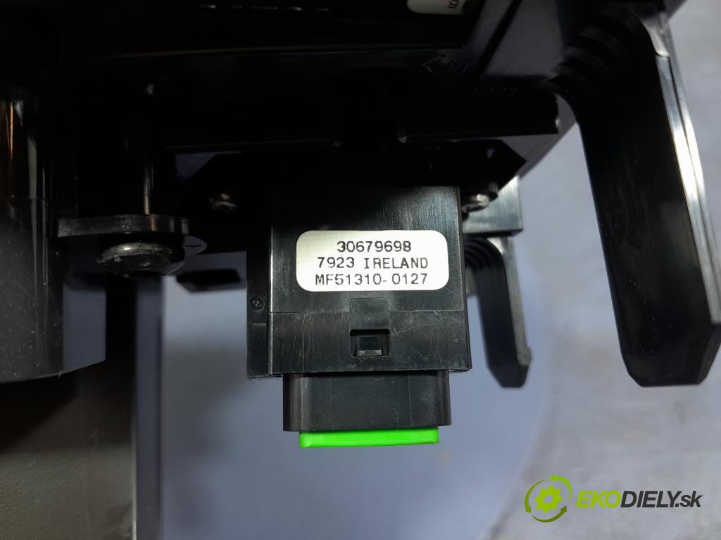 Volvo Xc90 2012 prepínač Rádio: Navigacia: 31337102