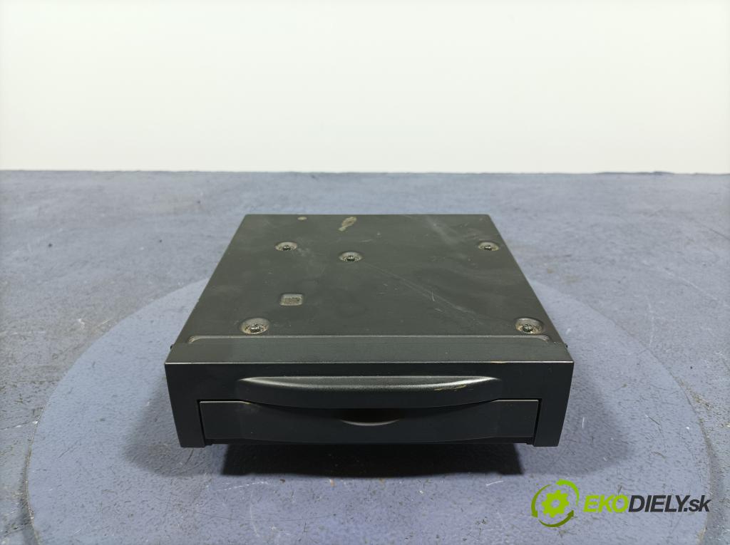Volvo Xc90 2012 Radio I Navigácia: 31344940