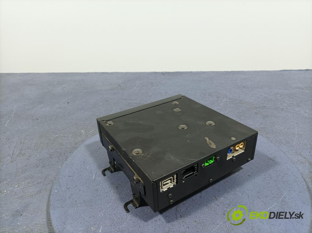 Volvo Xc90 2012 Radio I Navigácia: 31344940