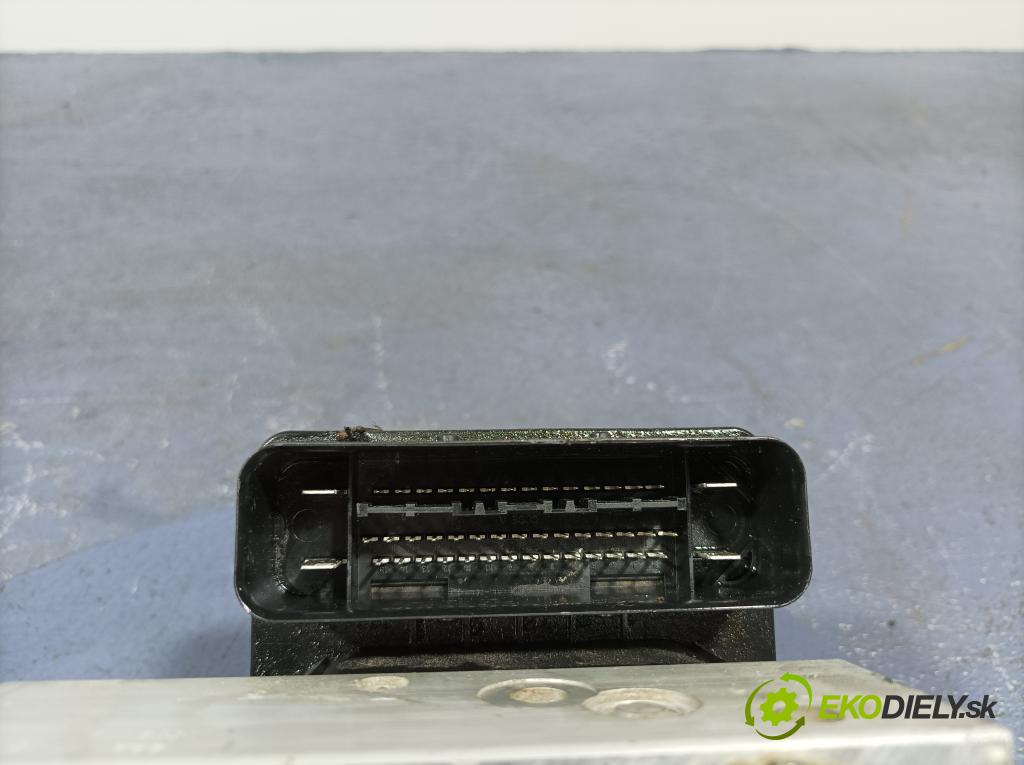 Volvo Xc90 2012 čerpadlo ABS x 30793445