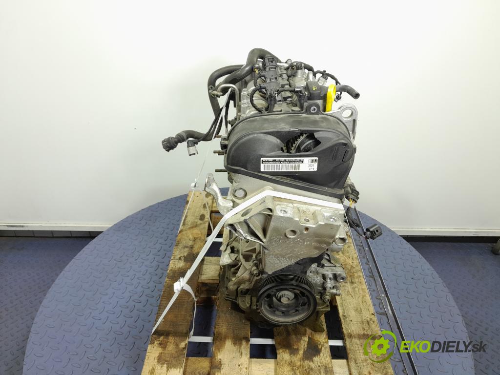 Vw Golf 2017 motor Benzín: CZD