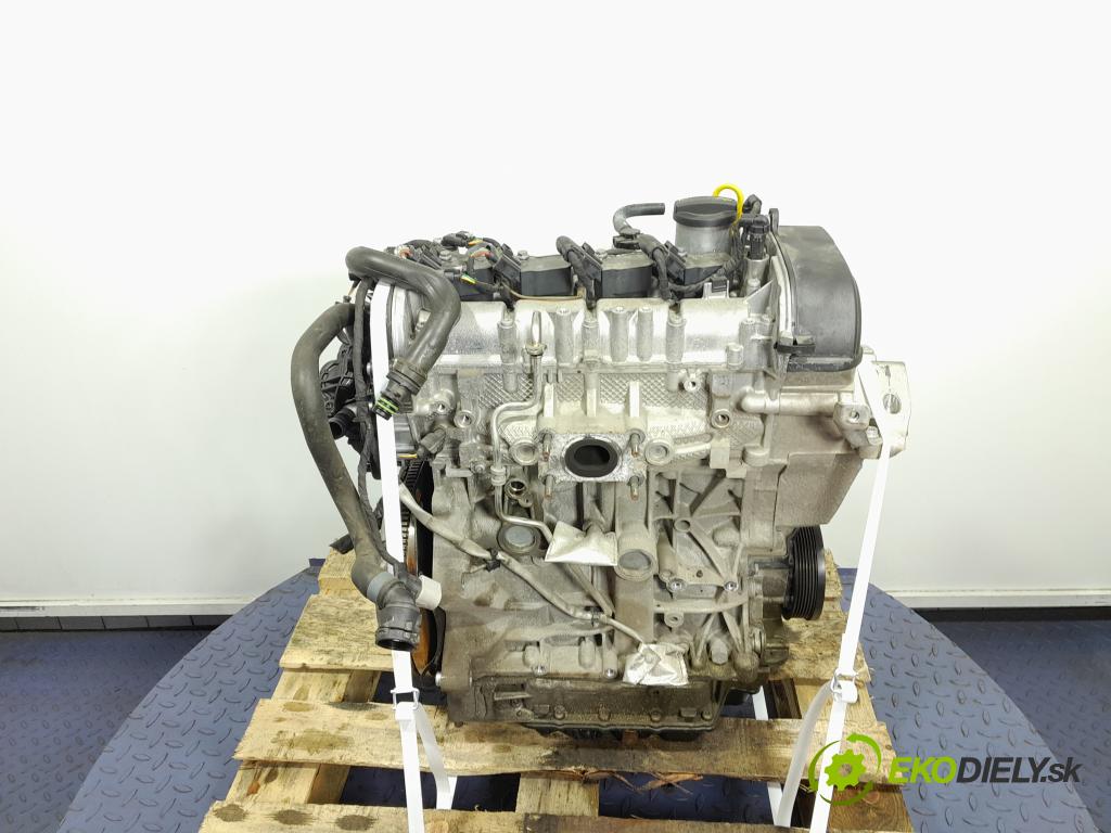 Vw Golf 2017 motor Benzín: CZD