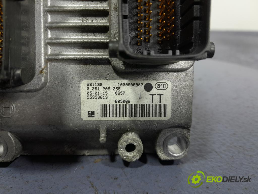 Opel Meriva 2005 řídící jednotka Motor: 0261208255