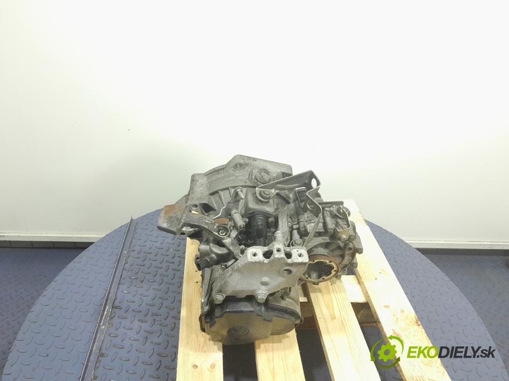 Vw Golf 2006 prevodovka Manualna HNV