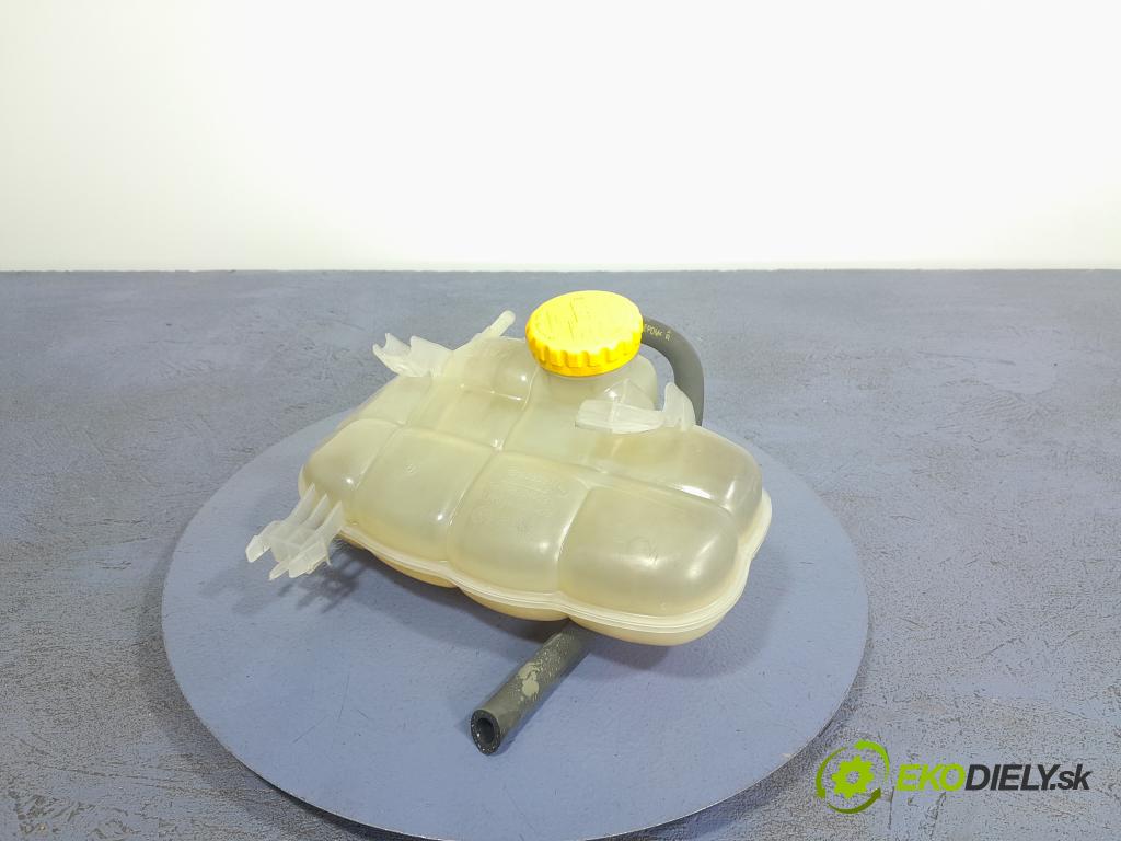Opel Meriva 2005 nádržka Kompenzačné: 13160252