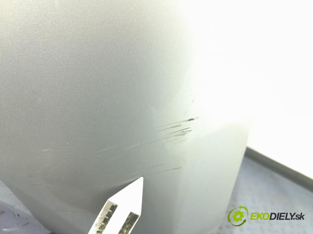 Peugeot 208 2018 nárazník Zad: 01