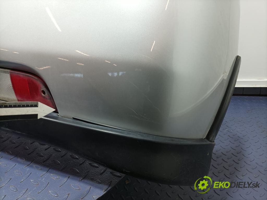 Suzuki Ignis 2005 nárazník Zad: 01
