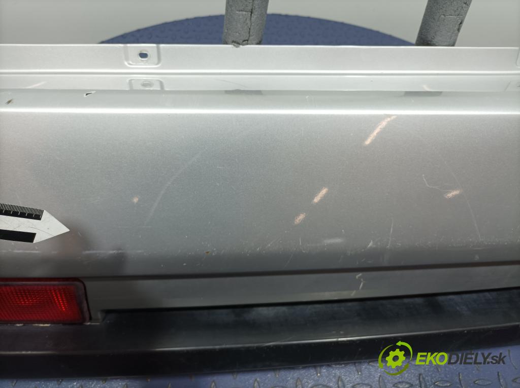 Suzuki Ignis 2005 nárazník Zad: 01