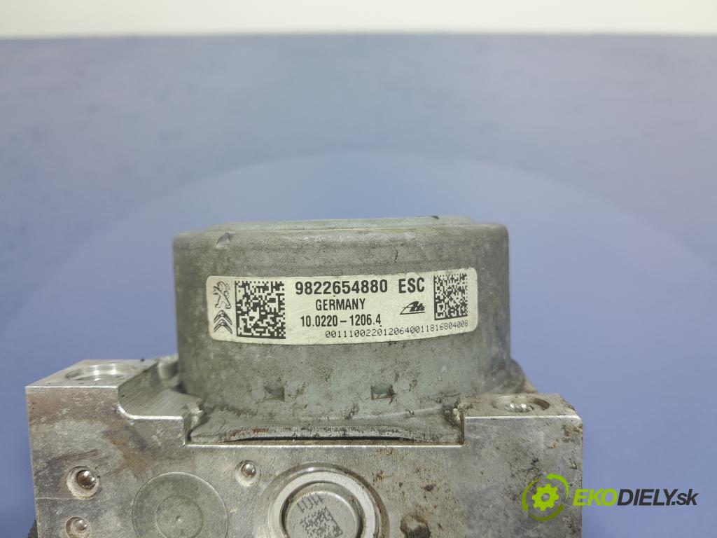 Peugeot 208 2018 čerpadlo ABS x 9822654880