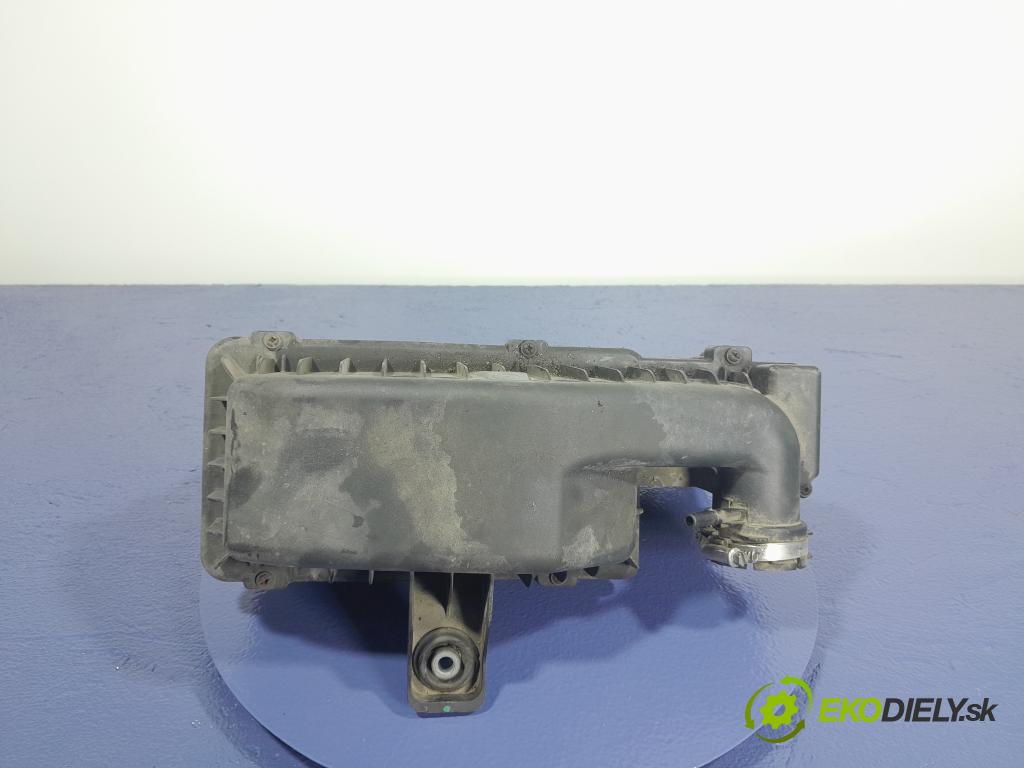 Peugeot 208 2018 obal Filtre: Vzduch: 9670851880
