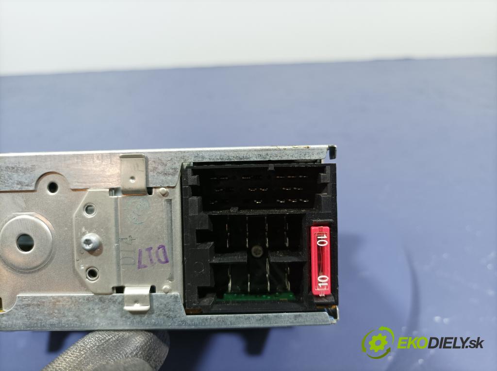 Suzuki Ignis 2005 Radio I Navigácia: 39101-86G10