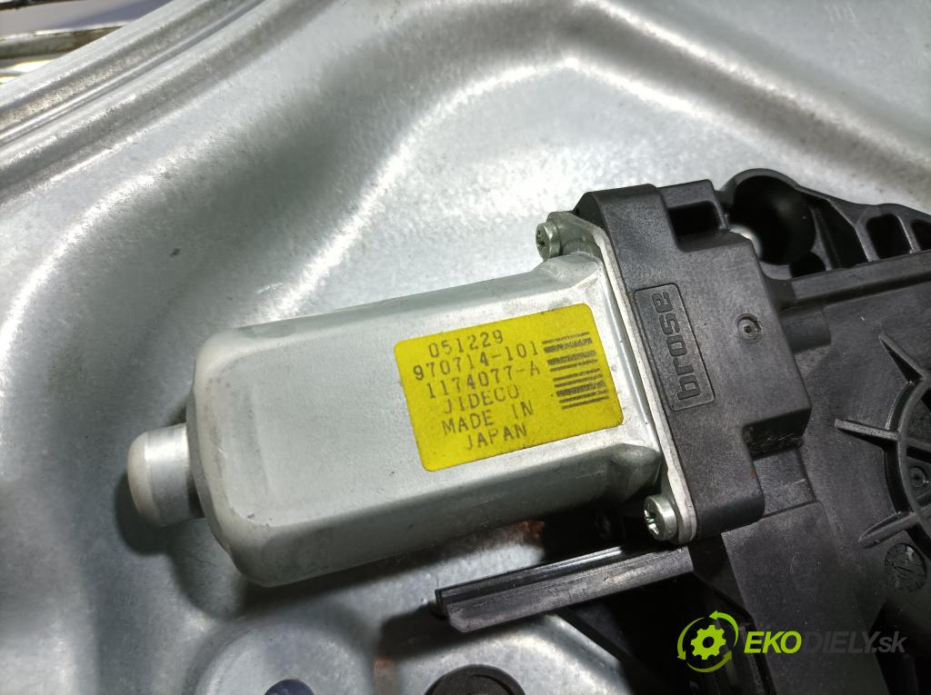 Volvo S80 0 mechanismus stahování Sklenka: před v pravo: 983040-101