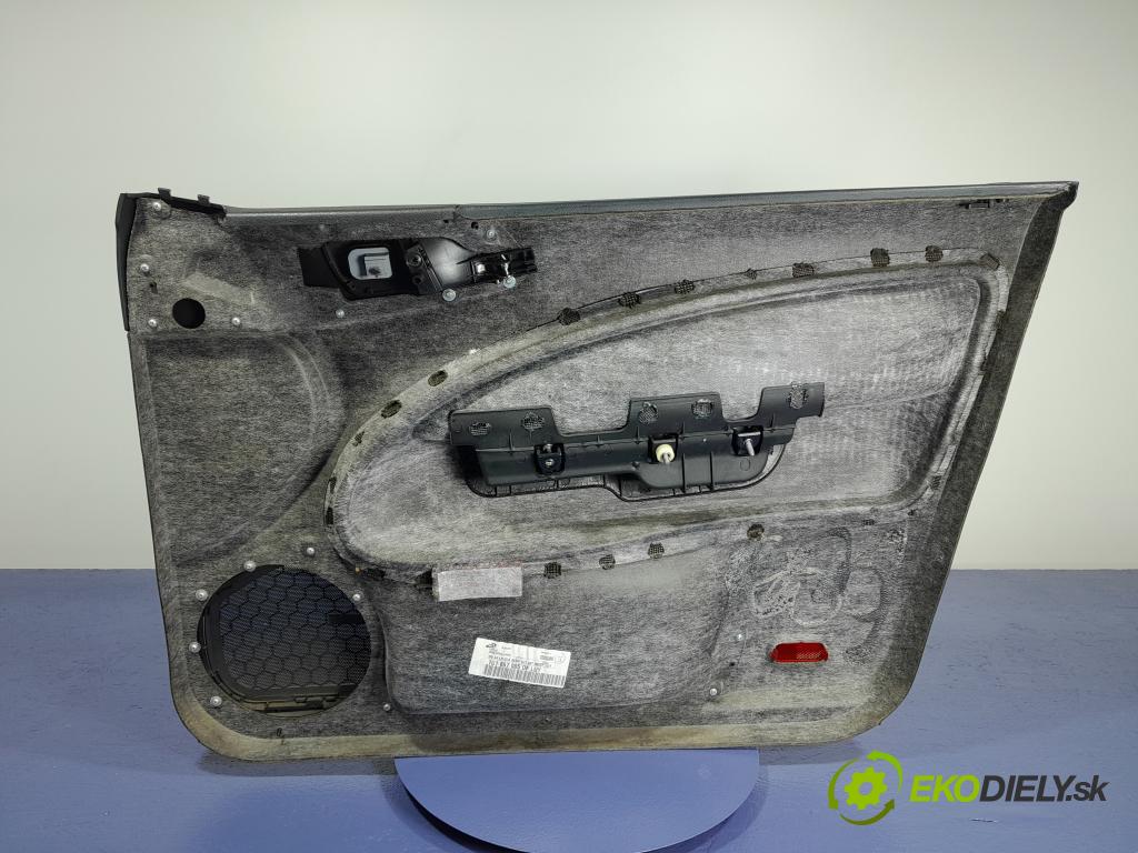 Skoda Octavia 2007 Tapacír: dveře před levá 01
