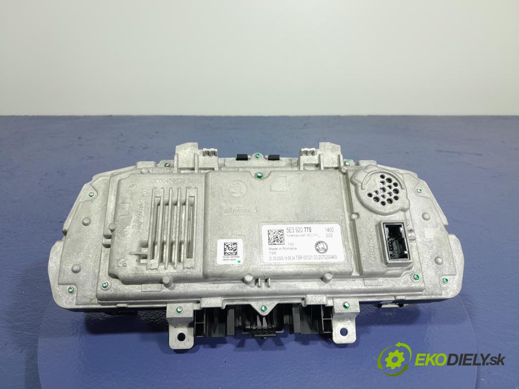 Skoda Octavia 2020 prístrojovka/ budíky 5E3920770