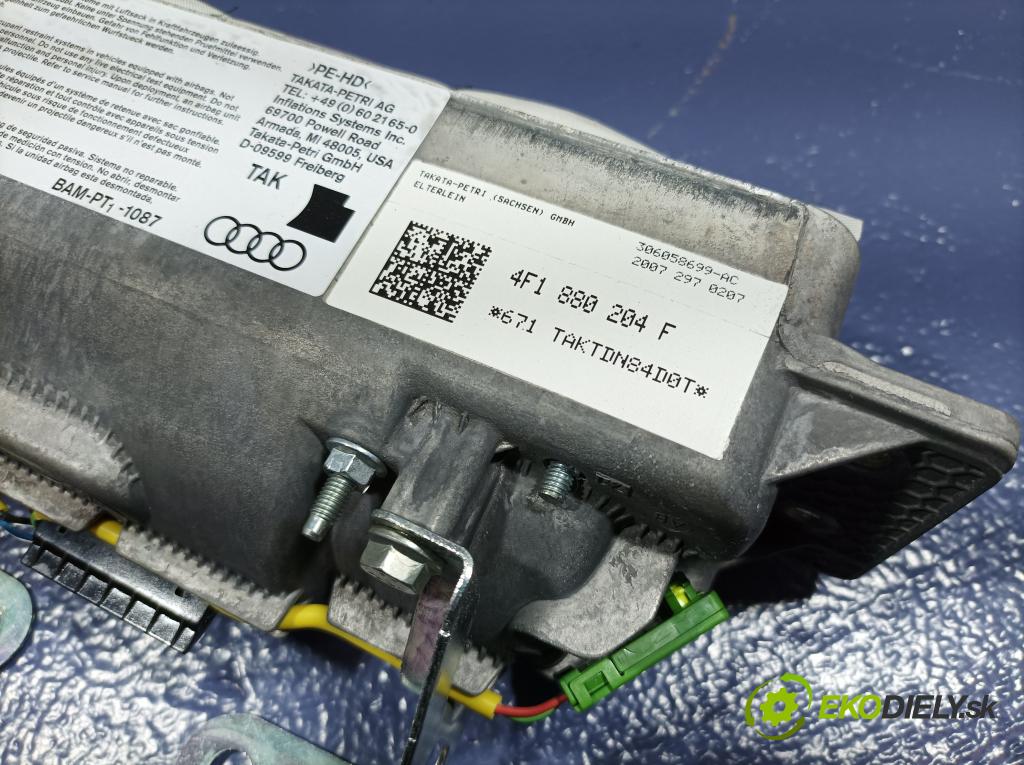 Audi A6 2007 kokpit,pristrojová doska 01