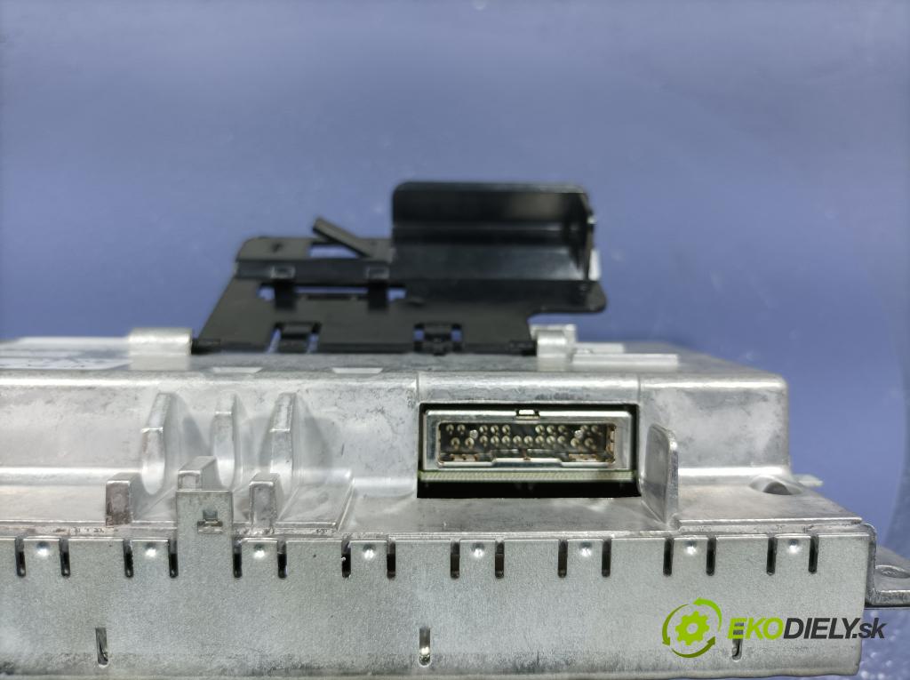 Audi A6 2007 displej Radio / GPS 8T0919603C