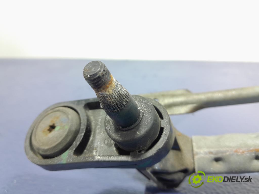 Skoda Octavia 2020 mechanismus motorek Stěrače: před 5E4955023